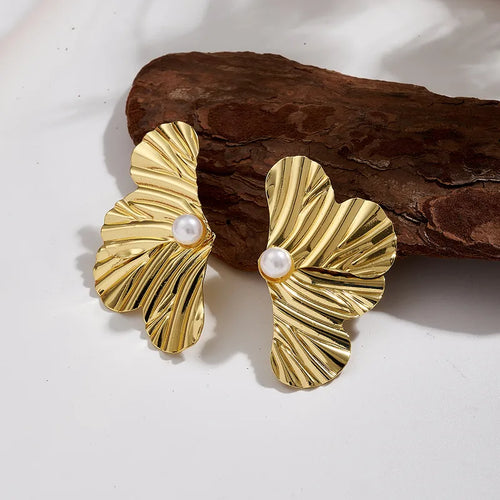 Boucles d’oreilles pétale et perles