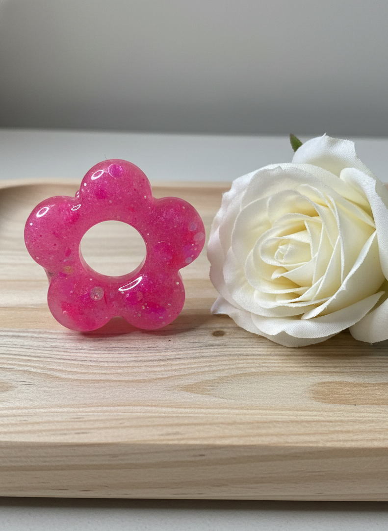 PAMPILLE : Boucles d'oreilles fleurs résine